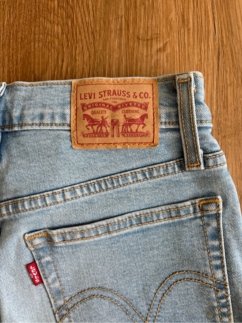 Levi's Light Blue High-Rise Ripped Jeans - Picture 3 of 4